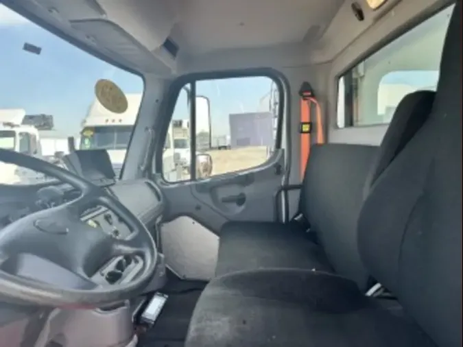 2019 FREIGHTLINER/MERCEDES M2 106