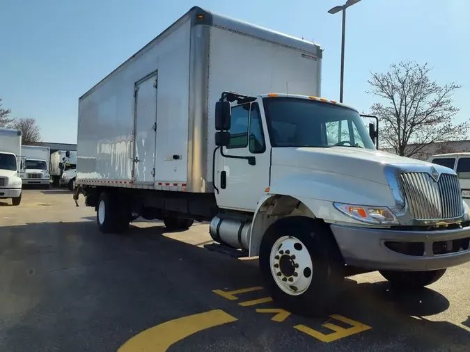 2019 NAVISTAR INTERNATIONAL 4300
