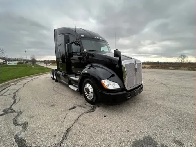 2021 Kenworth T680