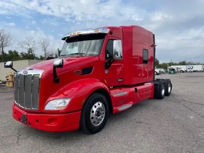 2021 Peterbilt 579