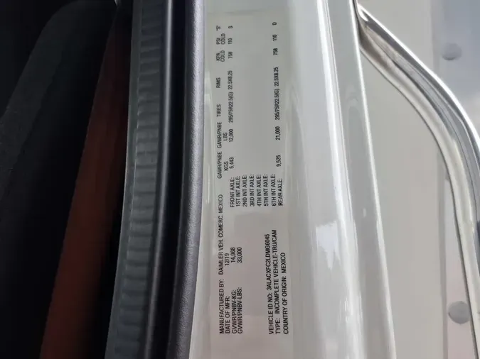 2020 FREIGHTLINER/MERCEDES M2 106
