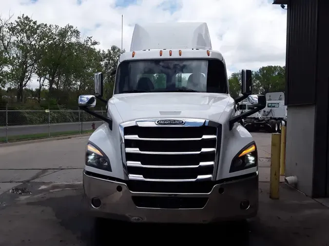 2019 FREIGHTLINER/MERCEDES NEW CASCADIA PX12664