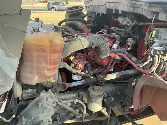 2020 NAVISTAR INTERNATIONAL MV607 (4X2)