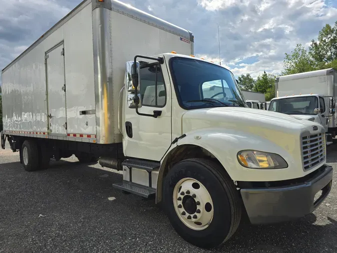 2016 FREIGHTLINER/MERCEDES M2 106