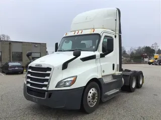 2020 FREIGHTLINER CA126