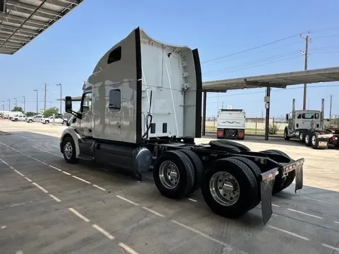 2021 Peterbilt 579