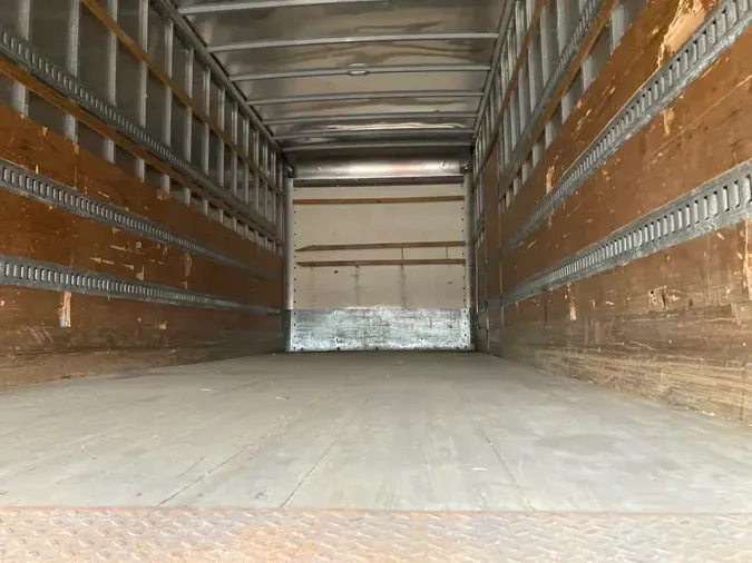 2017 NAVISTAR INTERNATIONAL 4300