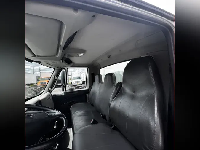 2018 NAVISTAR INTERNATIONAL 4300 LP