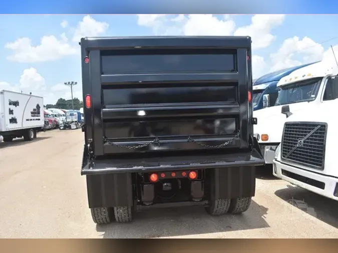 2017 MACK PINNACLE CXU612