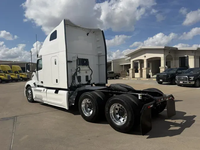 2022 Peterbilt 579