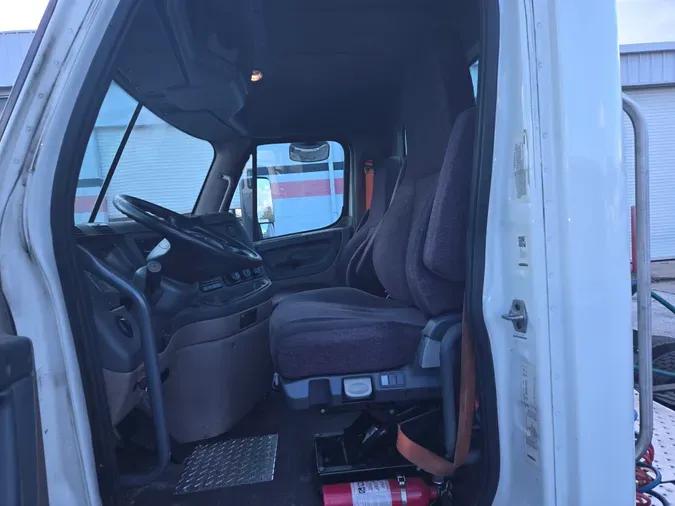 2018 FREIGHTLINER/MERCEDES CASCADIA 125