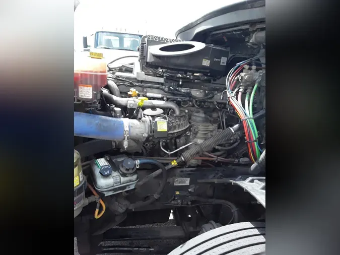 2020 FREIGHTLINER NEW CASCADIA 126