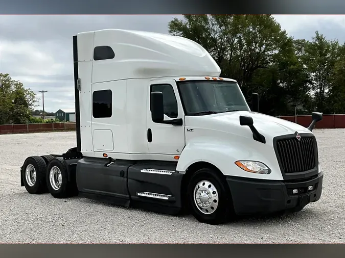 2021 INT LT625 6x4518343ad5cc76cbf46cd6688a4b9eb45