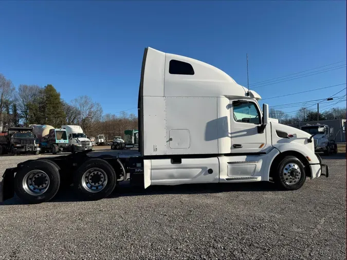 2022 Peterbilt 579