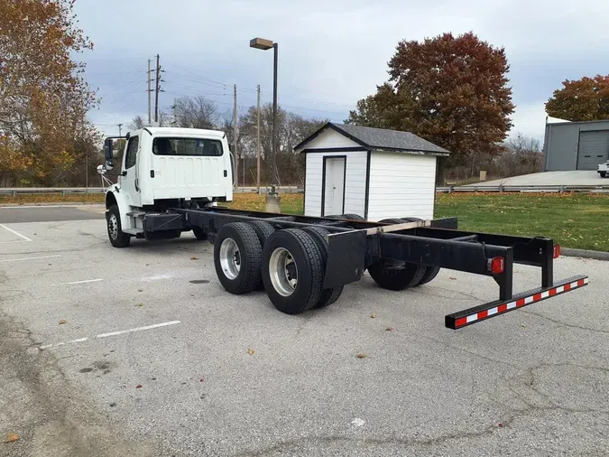 2020 FREIGHTLINER/MERCEDES M2 106