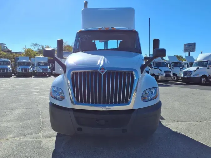 2021 NAVISTAR INTERNATIONAL LT625 DAYCAB S/A