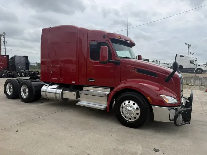 2022 Peterbilt 579