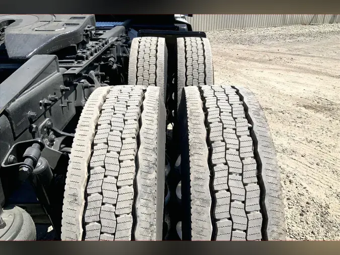 2021 INT LT625 6x4