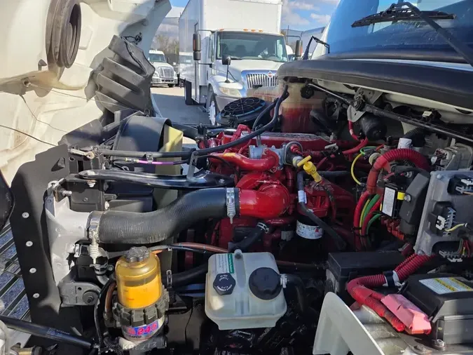 2018 FREIGHTLINER/MERCEDES M2 106