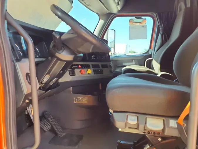 2022 FREIGHTLINER NEW CASCADIA PX12664
