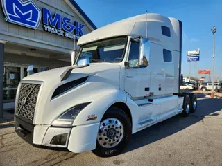 2021 VOLVO VNL64T860