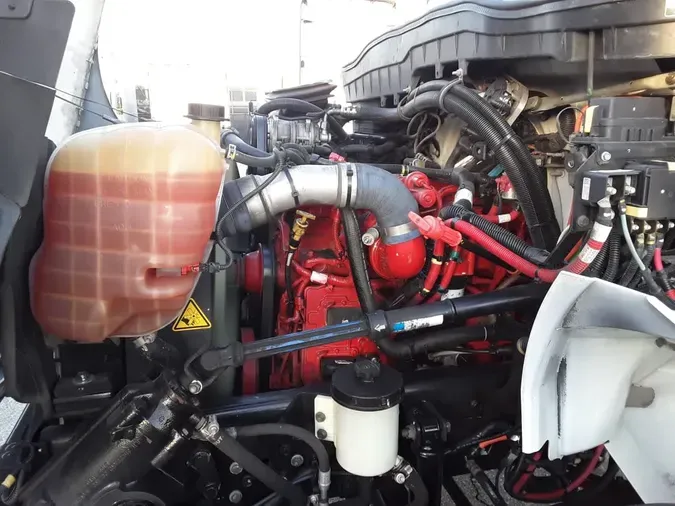 2020 NAVISTAR INTERNATIONAL MV607 (4X2)