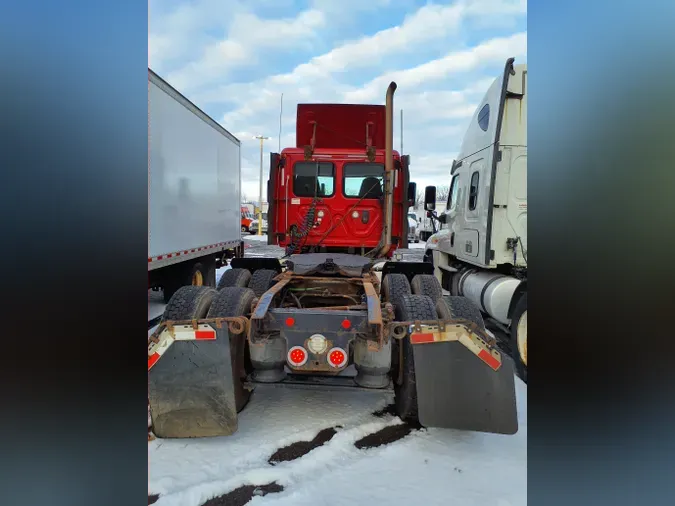 2017 FREIGHTLINER/MERCEDES CASCADIA 125