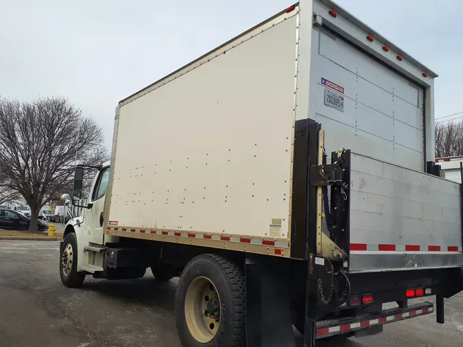 2018 FREIGHTLINER/MERCEDES M2 106