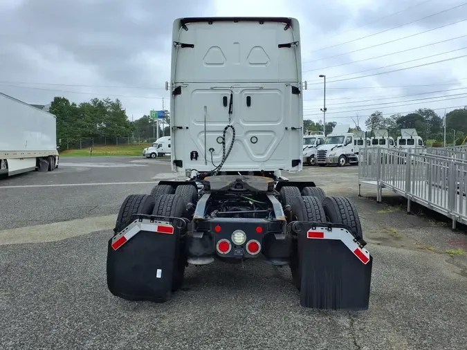 2020 FREIGHTLINER/MERCEDES NEW CASCADIA PX12664