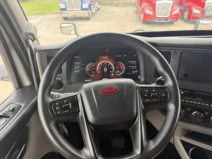 2024 Peterbilt 579