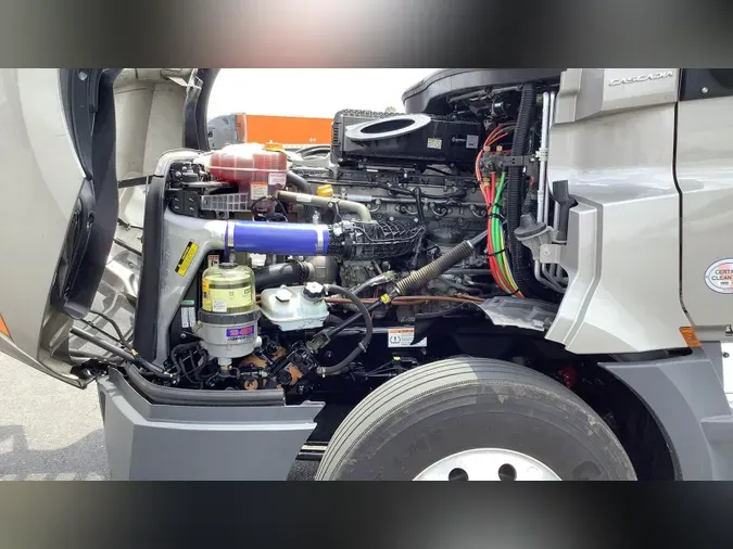 2024 Freightliner Cascadia