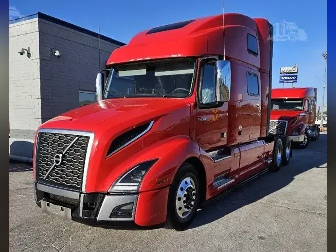 2023 VOLVO VNL64T860519f69bdbab7d0475bba3fd541e57e3f