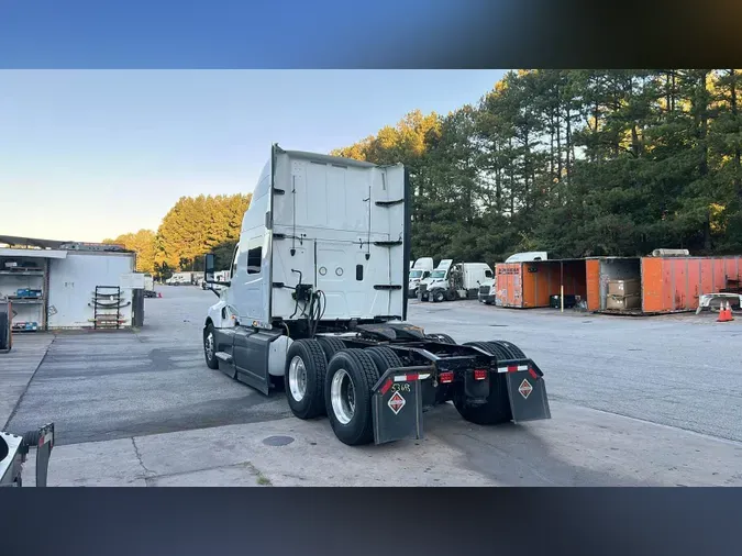 2022 International LT