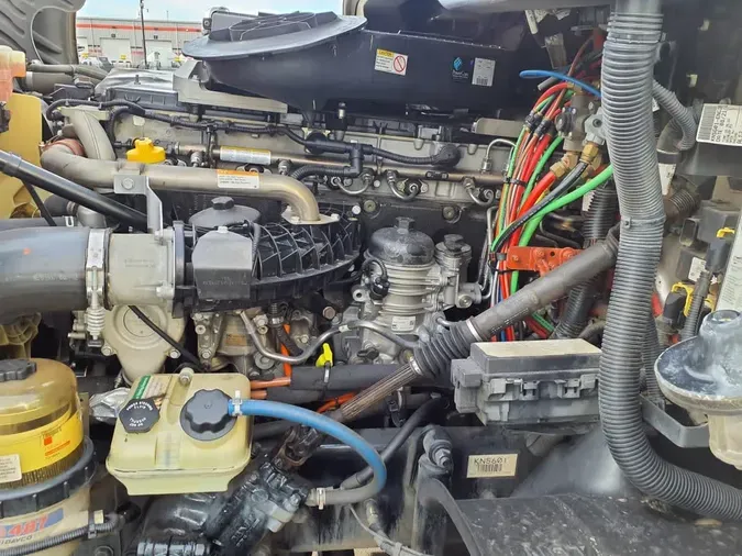 2019 FREIGHTLINER/MERCEDES CASCADIA 125