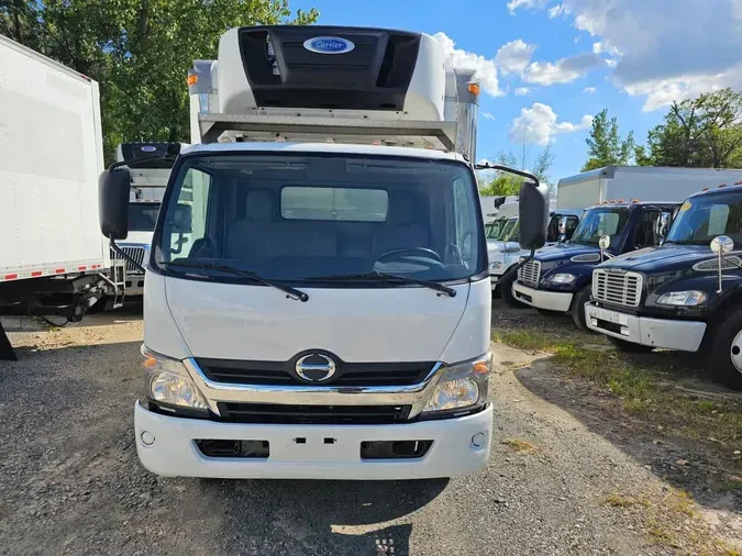2019 HINO HINO 195
