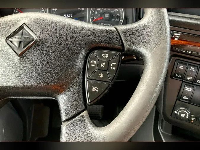 2019 INT LT625 6x4