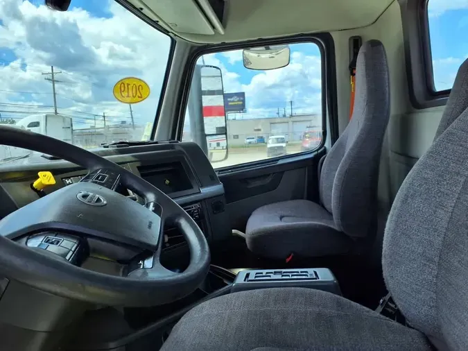 2019 VOLVO VNL64T-30051ad7a72420e5a54c6cc2799e7b4c5f0