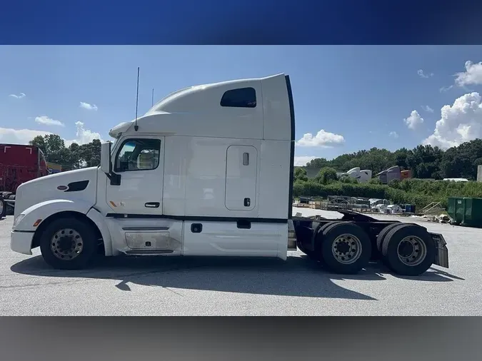 2022 Peterbilt 579