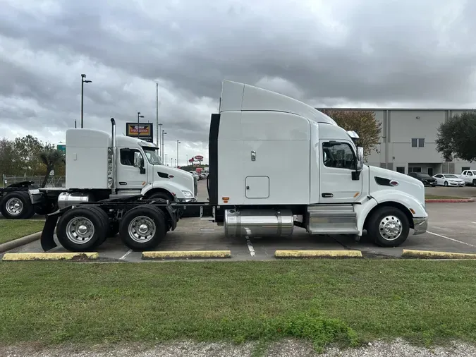 2020 Peterbilt 579