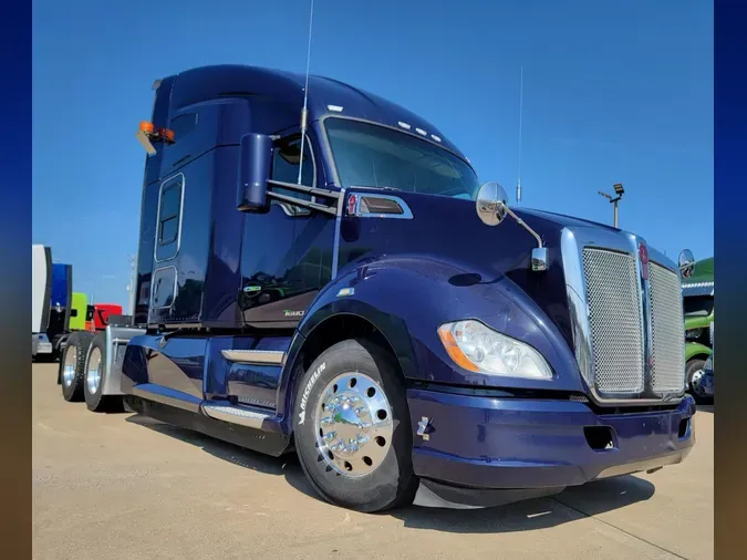 2020 Kenworth T680