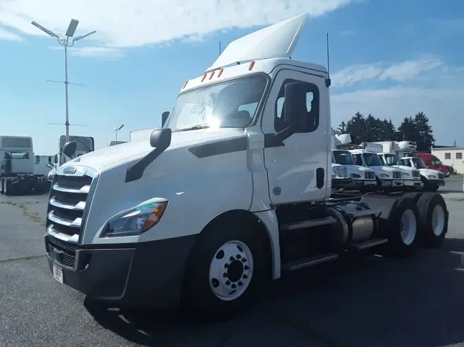 2019 FREIGHTLINER/MERCEDES NEW CASCADIA PX1266451b9383995206e129bba7efefc89c6d2