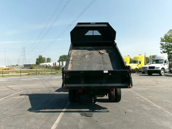 2024 Chevrolet Silverado51bb2d75e46fdee07abb73f3f195cfa0
