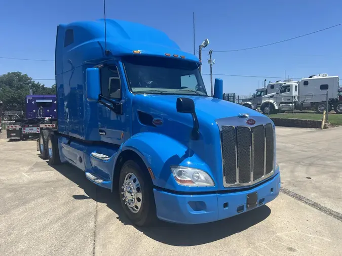 2021 Peterbilt 579