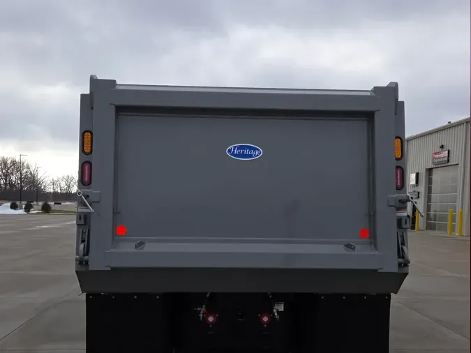 2026 Kenworth T88051bb9a3ae3e7e22e75d74fad96452096