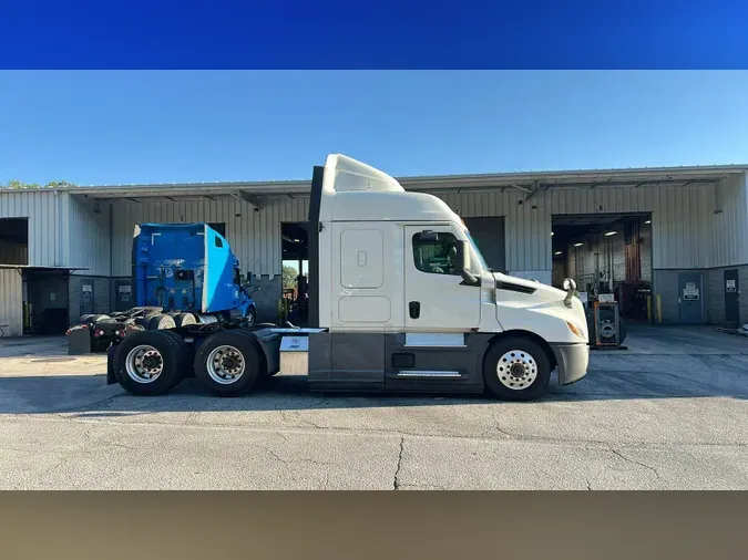 2022 Freightliner Cascadia 12651bd41c19b47d82f581216aea486b490