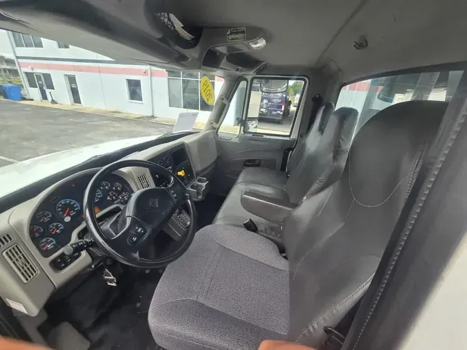 2019 NAVISTAR INTERNATIONAL 4300