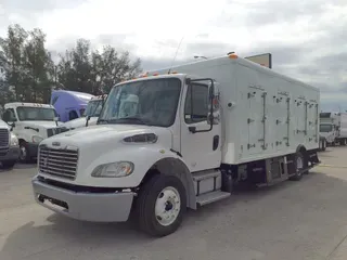 2017 FREIGHTLINER/MERCEDES M2 106