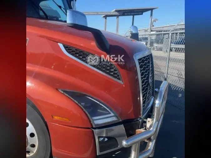 2024 VOLVO VNL64T760