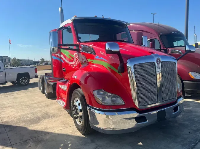 2019 Kenworth T680