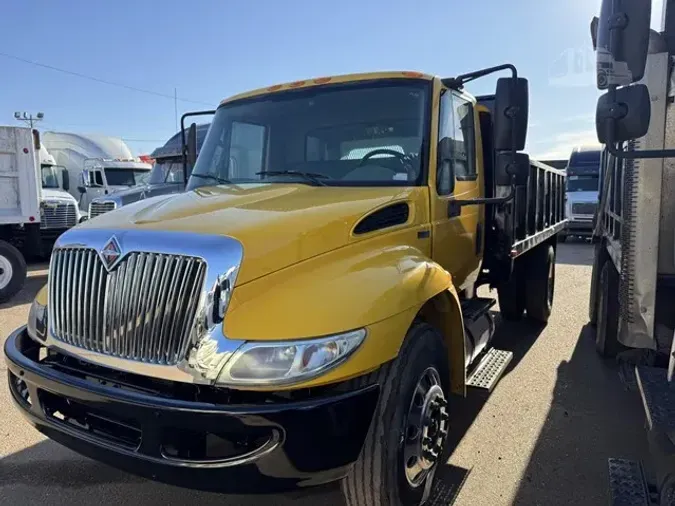 2012 INTERNATIONAL DURASTAR 4300